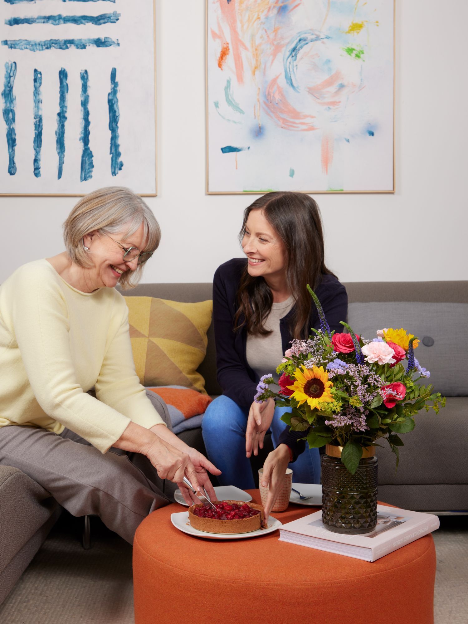 Sonnenschein Blume, Blumen-Arrangement, Couch, Blumenstrauß, Person