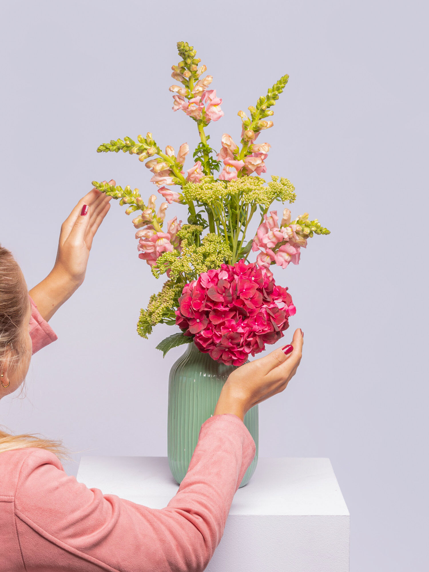 Blume, Blumen-Arrangement, Pflanze, Blumenstrauß, Person