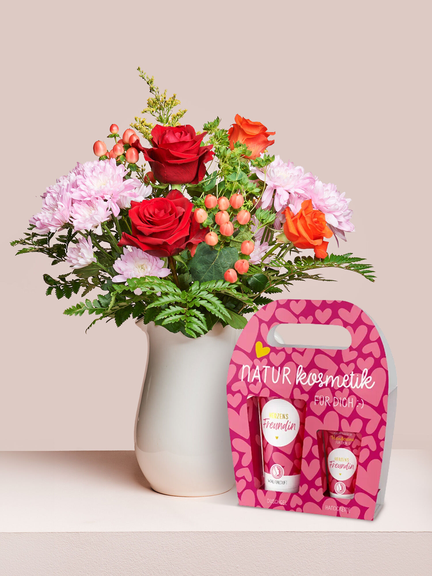 Blume, Blumen-Arrangement, Blumenstrauß, Rose, Krug