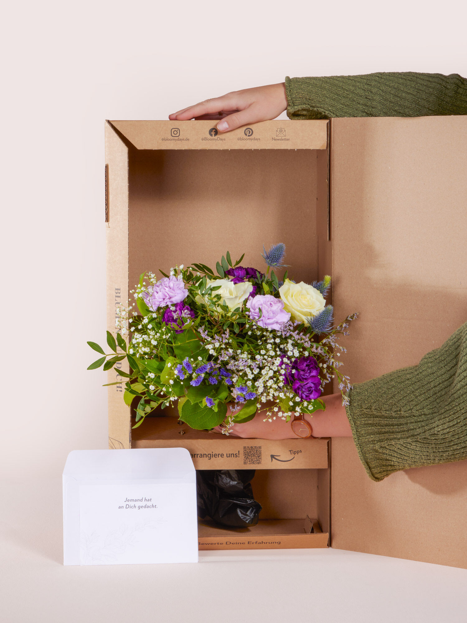 Herzensgruß Blume, Blumen-Arrangement, Pflanze, Blumenstrauß, Rose