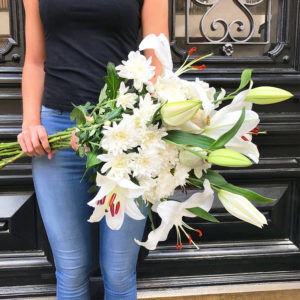 Lilien, Chrysanthemen, Mohnkapseln