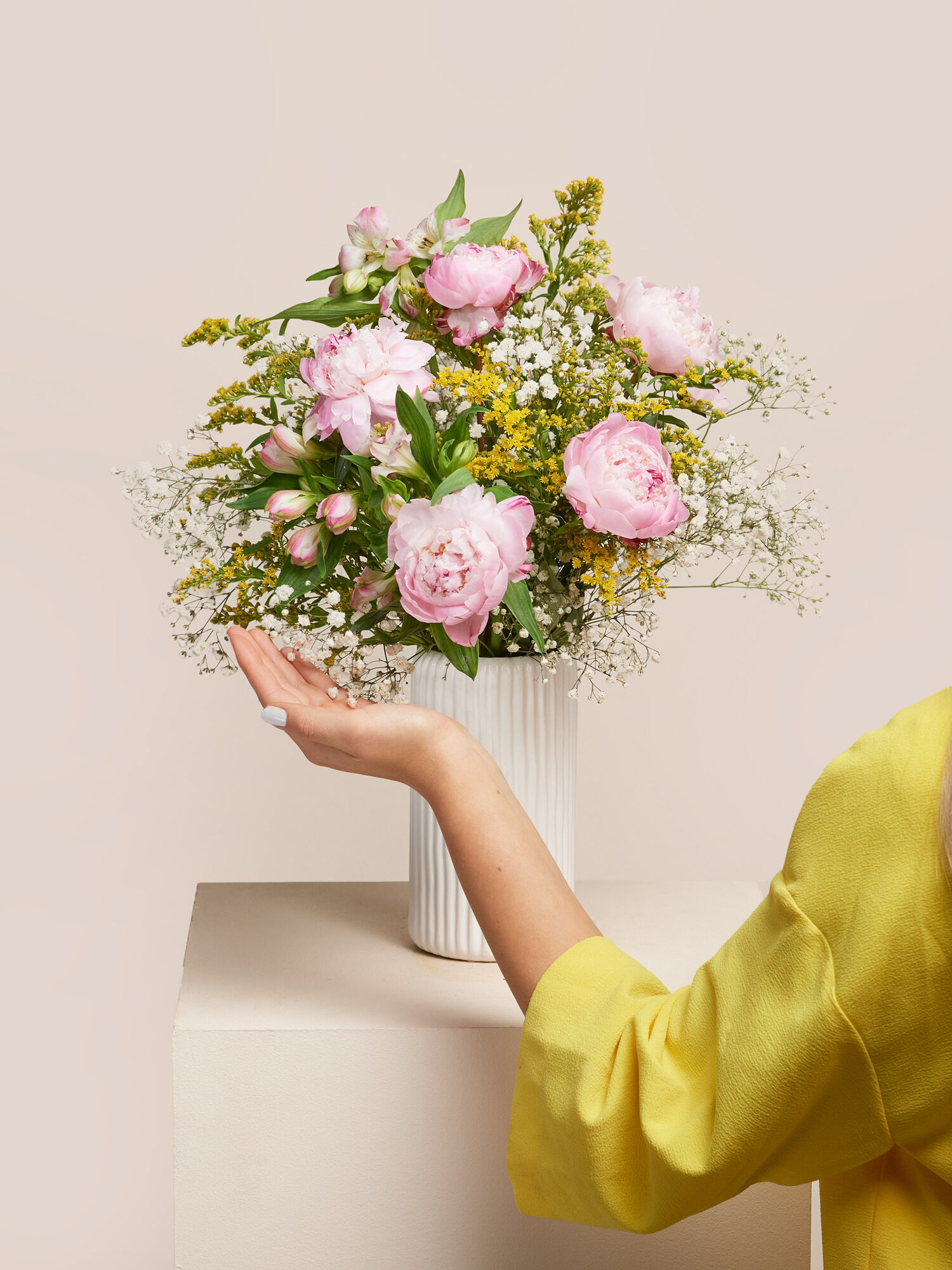 Blumenstrauß, Pfingstrose, Rote/pinke Blumen, Blumenarrangement, Vase