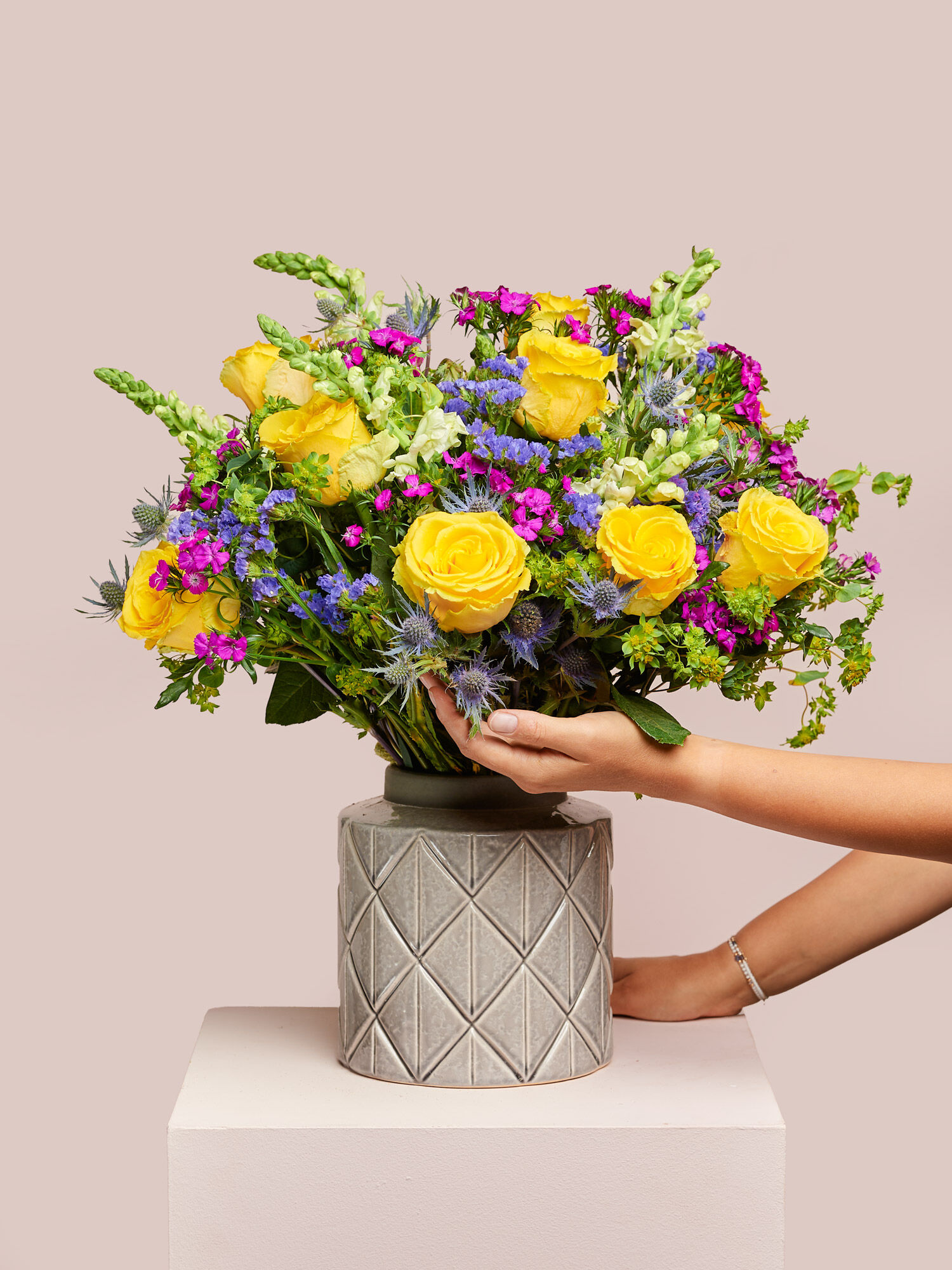 Blume, Blumen-Arrangement, Blumenstrauß, Florales Design, Rose