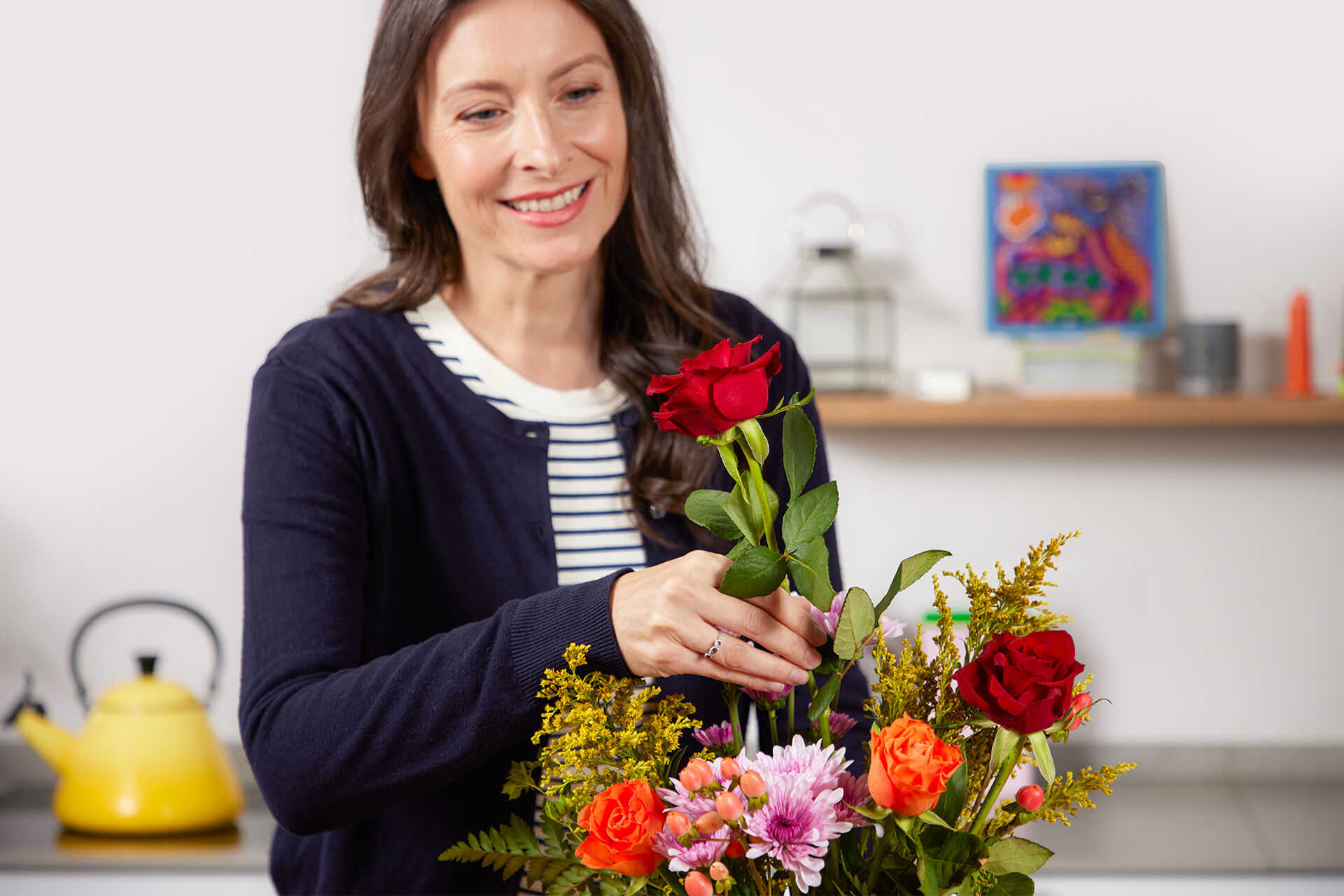 Blume, Blumen-Arrangement, Blumenstrauß, Rose, Person