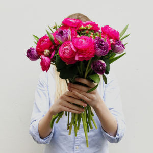 Ranunkeln ,Tulpen, Hypericum