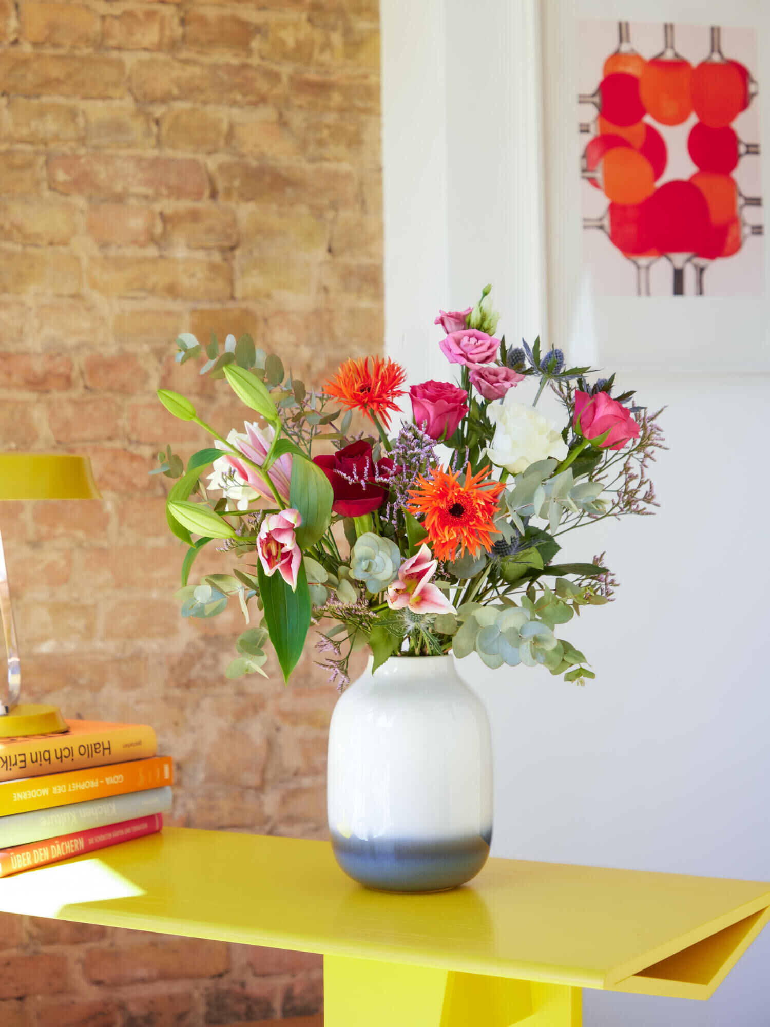 Blumenarrangement, Vase, Pink, Orangene Blüte, Grünes Laub