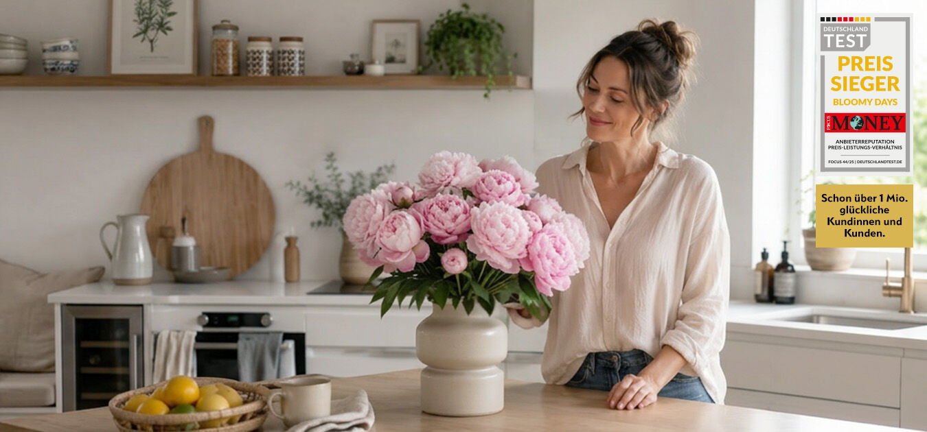 pinke Pfingstrose, Blumenarrangement, Vase, Küche, Wohnaccessoire