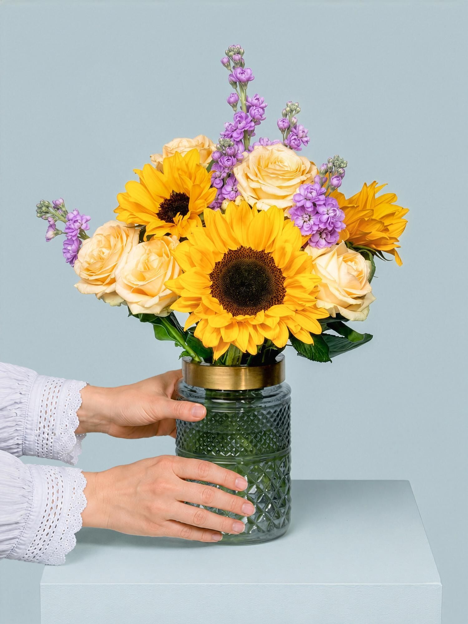 sonnenblumen, blumen, blumenstrauß, glas vase, gelbe blüten