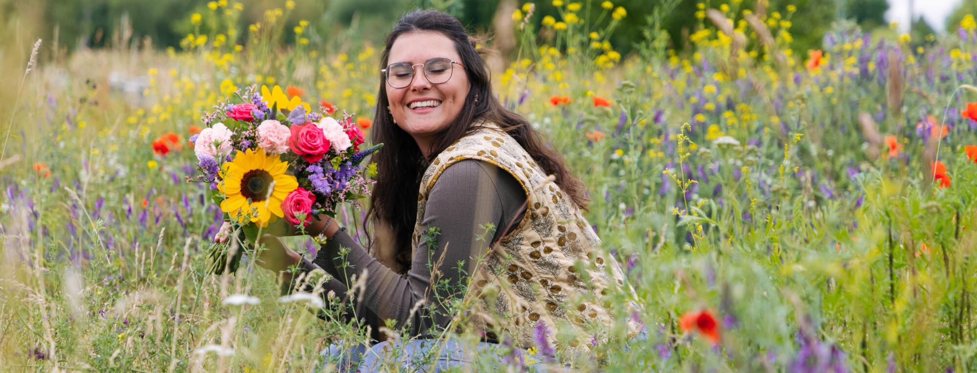 Blumen die lange halten: Sorten, Pflege & Tipps für maximale Frische