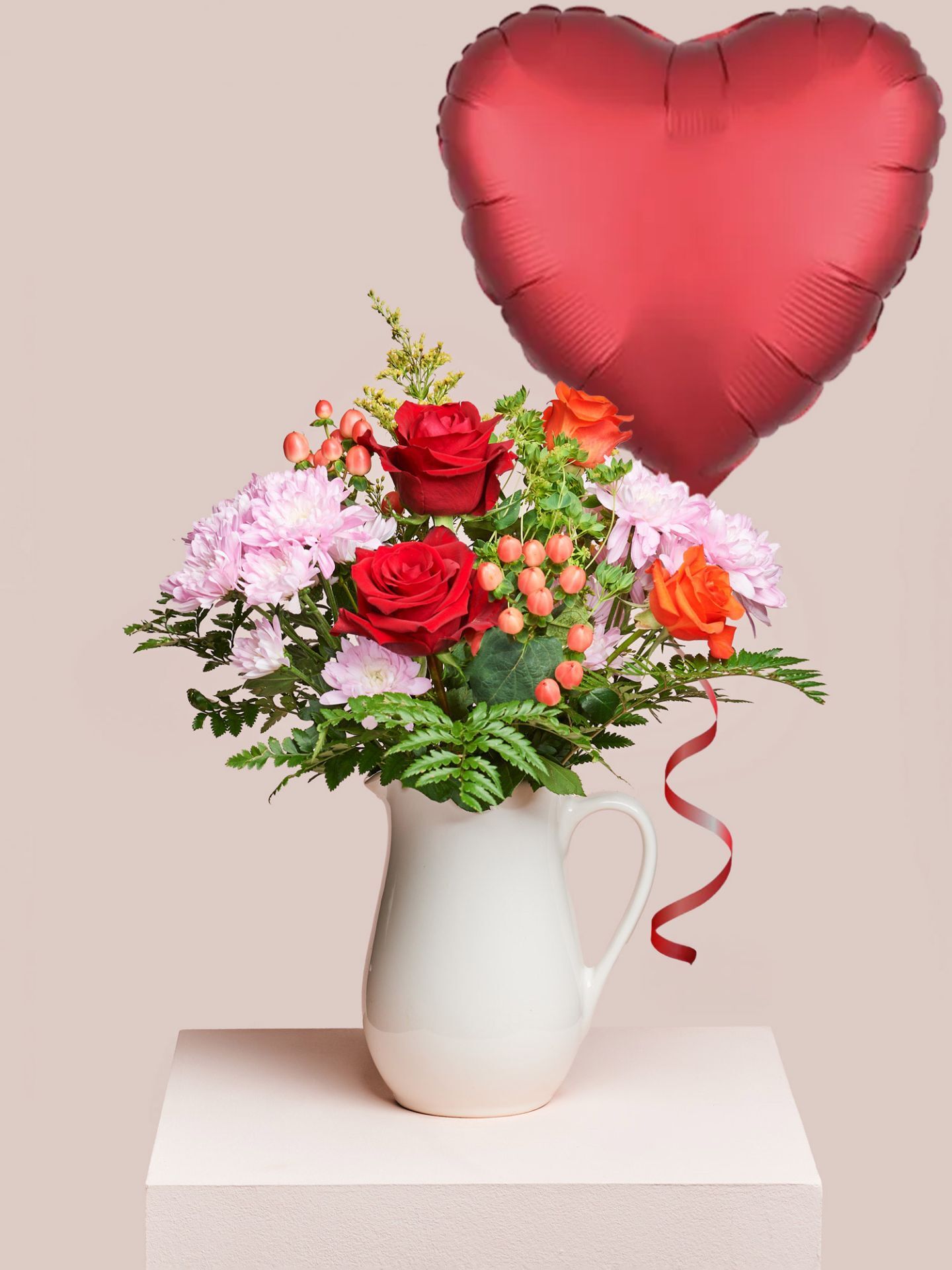 Forever Blumenstrauß mit Herz-Ballon